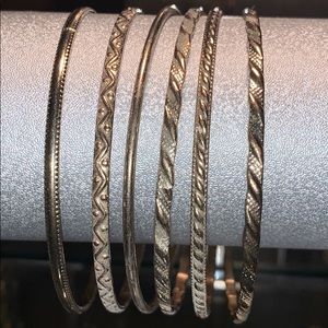 🌺6 Gold Bangle Bracelets